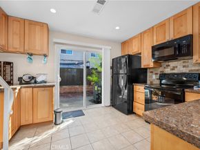 10185 Peaceful Court, Santee CA 92071