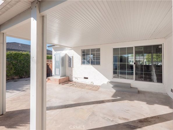 182 E Kelby Street, Covina CA 91723