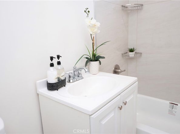 182 E Kelby Street, Covina CA 91723