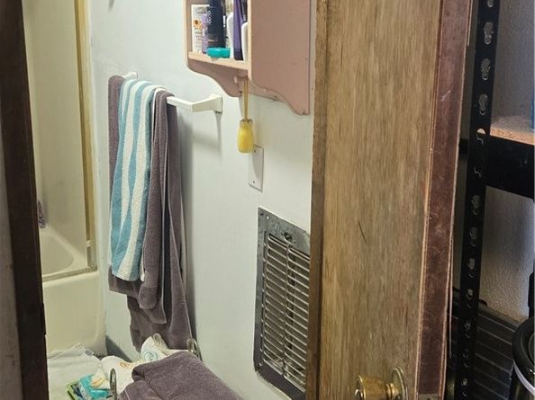 4527 Kickapoo Court, San Diego CA 92117