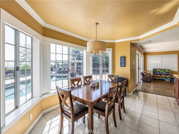 880 E 24th Street, Upland CA 91784