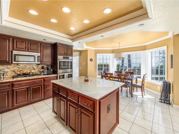 880 E 24th Street, Upland CA 91784
