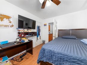 795 E 42nd Place, Los Angeles CA 90011