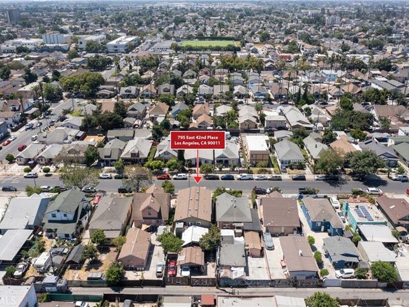 795 E 42nd Place, Los Angeles CA 90011