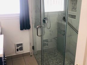 1009 S Rimpau, Los Angeles CA 90019