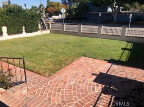 1009 S Rimpau, Los Angeles CA 90019