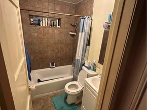 1851 W 96 Street, Los Angeles CA 90047