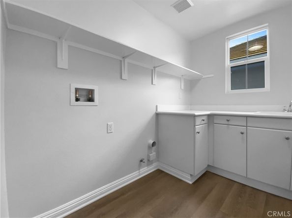 8062 Holland Park Street, Chino CA 91708
