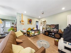 5154 W 20th Street, Los Angeles CA 90016