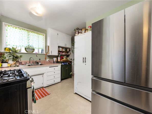 5154 W 20th Street, Los Angeles CA 90016