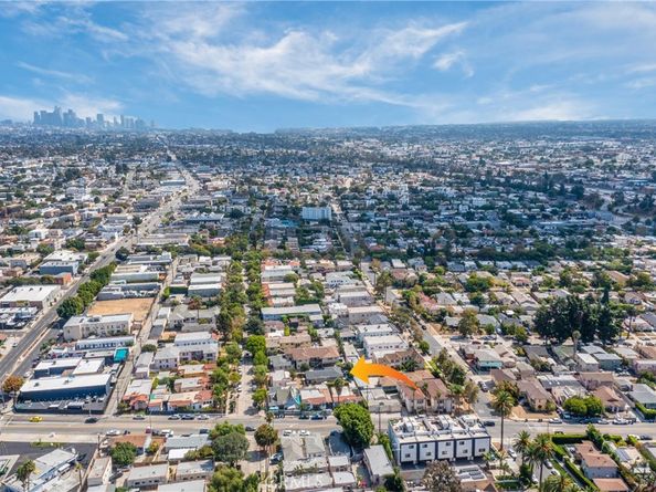 5154 W 20th Street, Los Angeles CA 90016