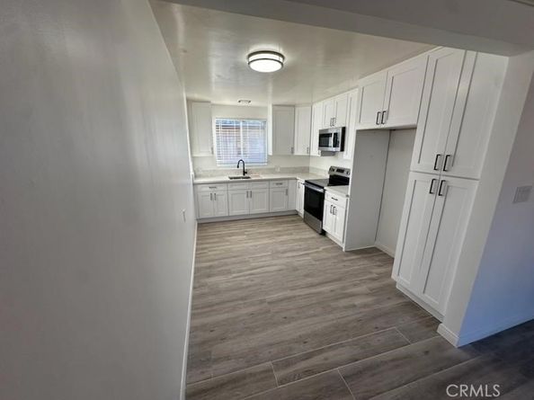 527 Cedar Avenue 2C, Long Beach CA 90802