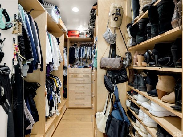 506 E 11th, Upland CA 91786