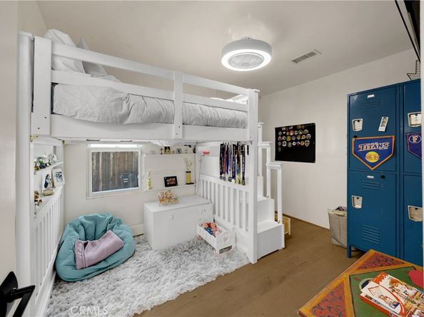 506 E 11th, Upland CA 91786