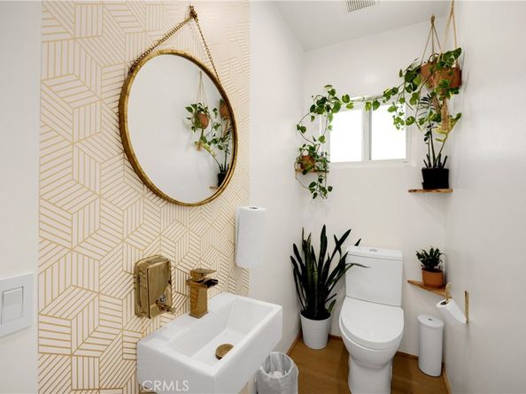 506 E 11th, Upland CA 91786