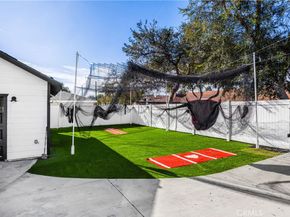 506 E 11th, Upland CA 91786