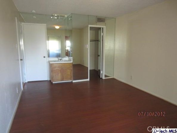 3030 Valle Vista 1, Los Angeles CA 90065