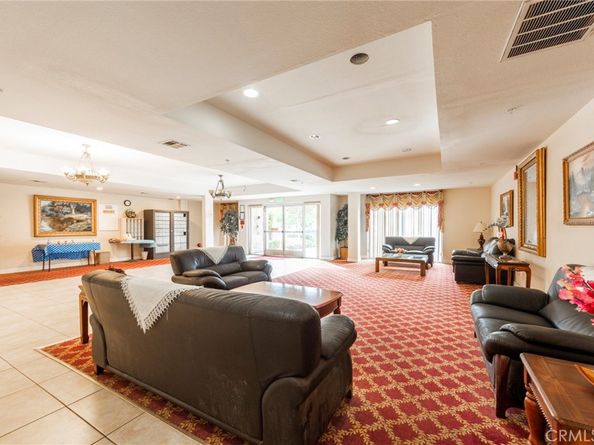 208 N Lincoln 309, Monterey Park CA 91755