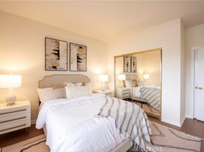 208 N Lincoln 309, Monterey Park CA 91755