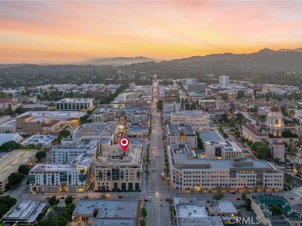 39 S Los Robles Avenue 6010, Pasadena CA 91101