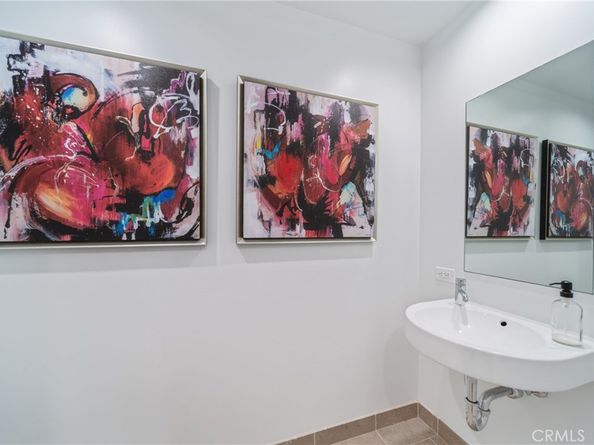 6250 Hollywood Boulevard 7G, Los Angeles CA 90028