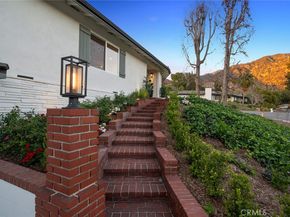 1985 Highland Oaks Drive, Arcadia CA 91006