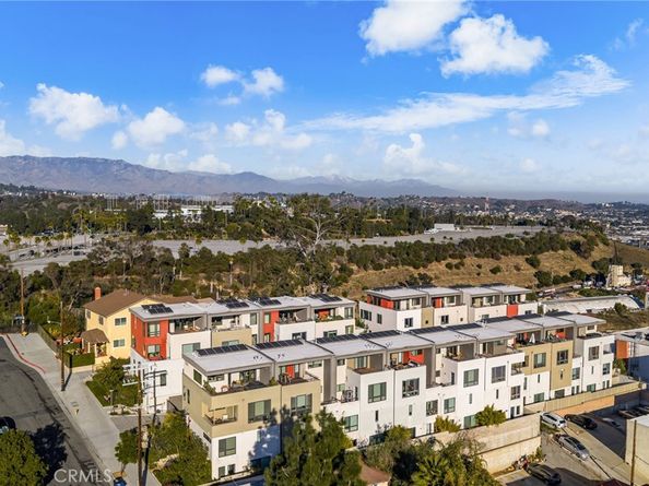 1056 N Joels, Los Angeles CA 90012