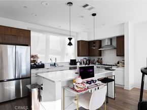 1056 N Joels, Los Angeles CA 90012