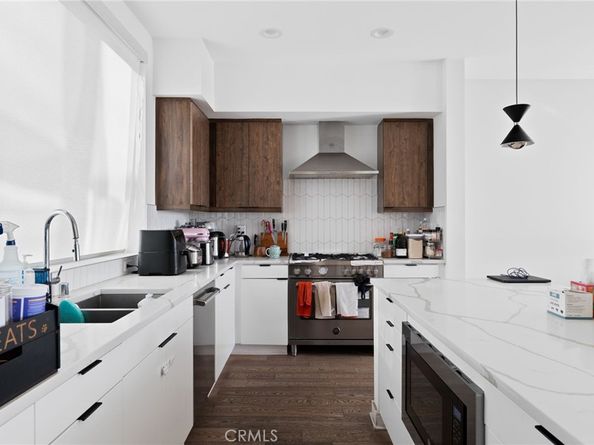 1056 N Joels, Los Angeles CA 90012