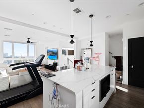 1056 N Joels, Los Angeles CA 90012