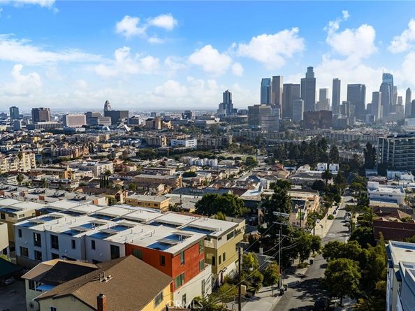 1056 N Joels, Los Angeles CA 90012