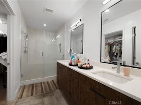 1056 N Joels, Los Angeles CA 90012