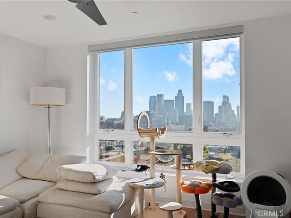 1056 N Joels, Los Angeles CA 90012