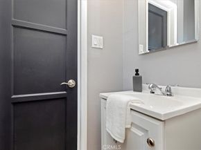 1905 W 115th, Los Angeles CA 90047