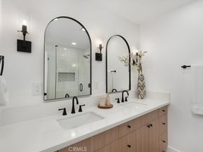 3905 Roxton Avenue, Los Angeles CA 90008