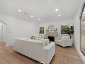 3905 Roxton Avenue, Los Angeles CA 90008