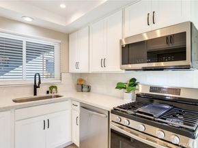 2408 Saratoga Way, Costa Mesa CA 92626