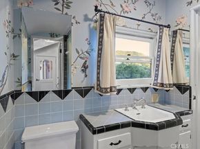 1855 Verdugo Knolls Drive, Glendale CA 91208