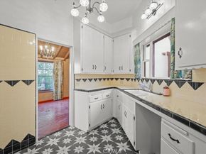 1855 Verdugo Knolls Drive, Glendale CA 91208