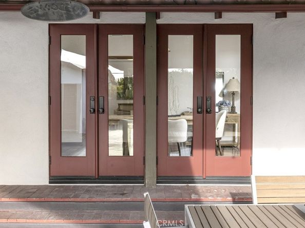 233 N Sparks Street, Burbank CA 91506