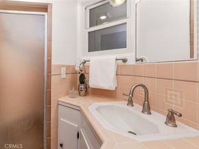 233 N Sparks Street, Burbank CA 91506