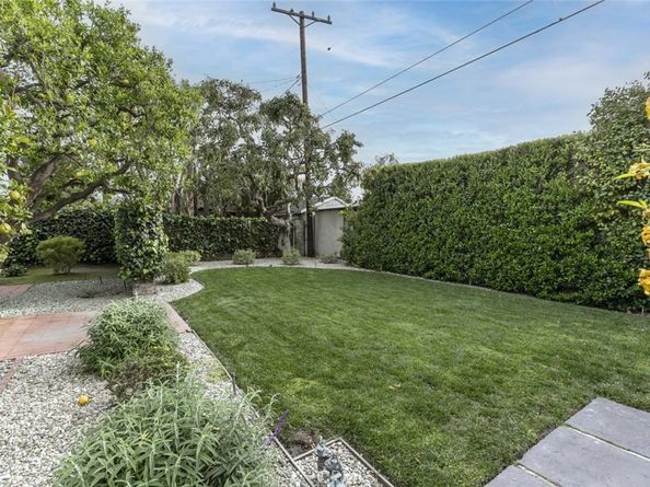 233 N Sparks Street, Burbank CA 91506