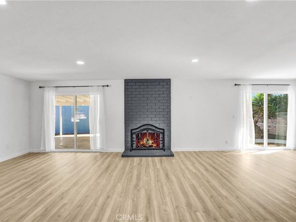 7536 Shoup, West Hills CA 91307