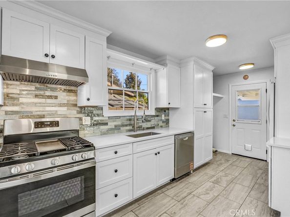 7536 Shoup, West Hills CA 91307