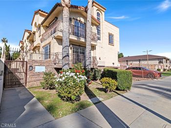 14957 Victory Boulevard