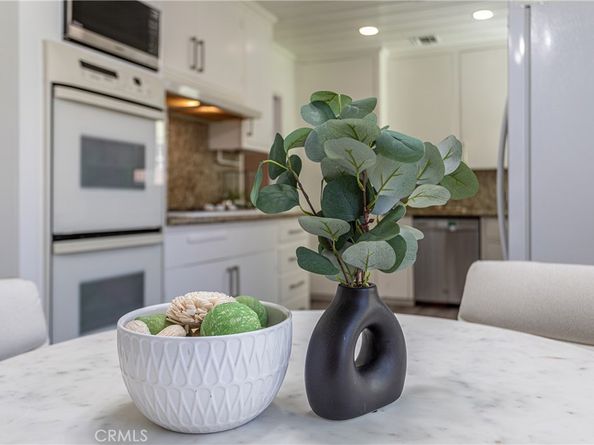 406 S Sparks Street, Burbank CA 91506