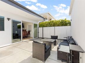 2031 N Pass Ave, Burbank CA 91505