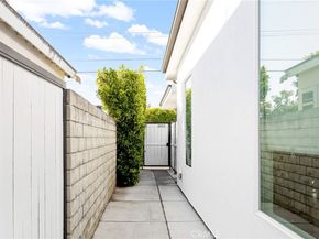 2031 N Pass Ave, Burbank CA 91505