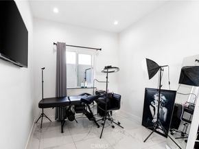 2031 N Pass Ave, Burbank CA 91505