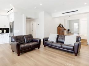 2031 N Pass Ave, Burbank CA 91505